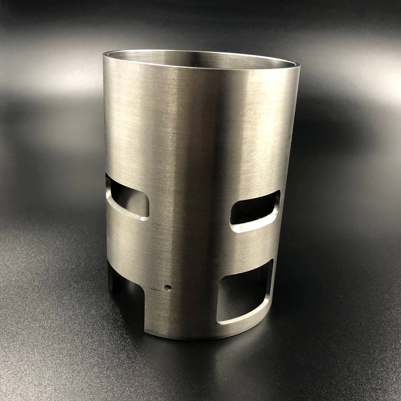 картинка Гильза цилиндра Yamaha 115-140 (LH) (Omax)