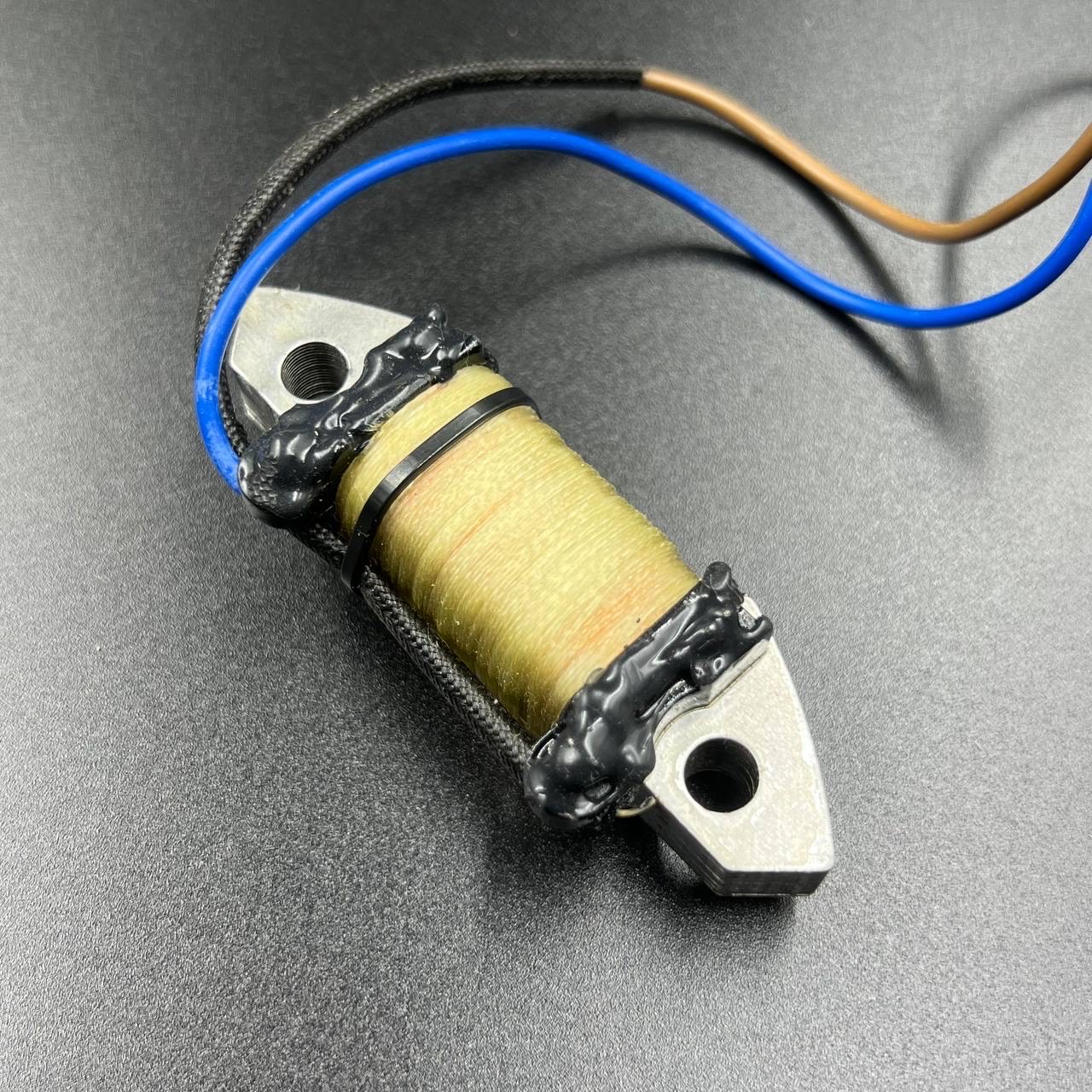 картинка Катушка зажигания подмаховиковая Tohatsu 40-50 (3C8-06120-0) (PREMARINE)