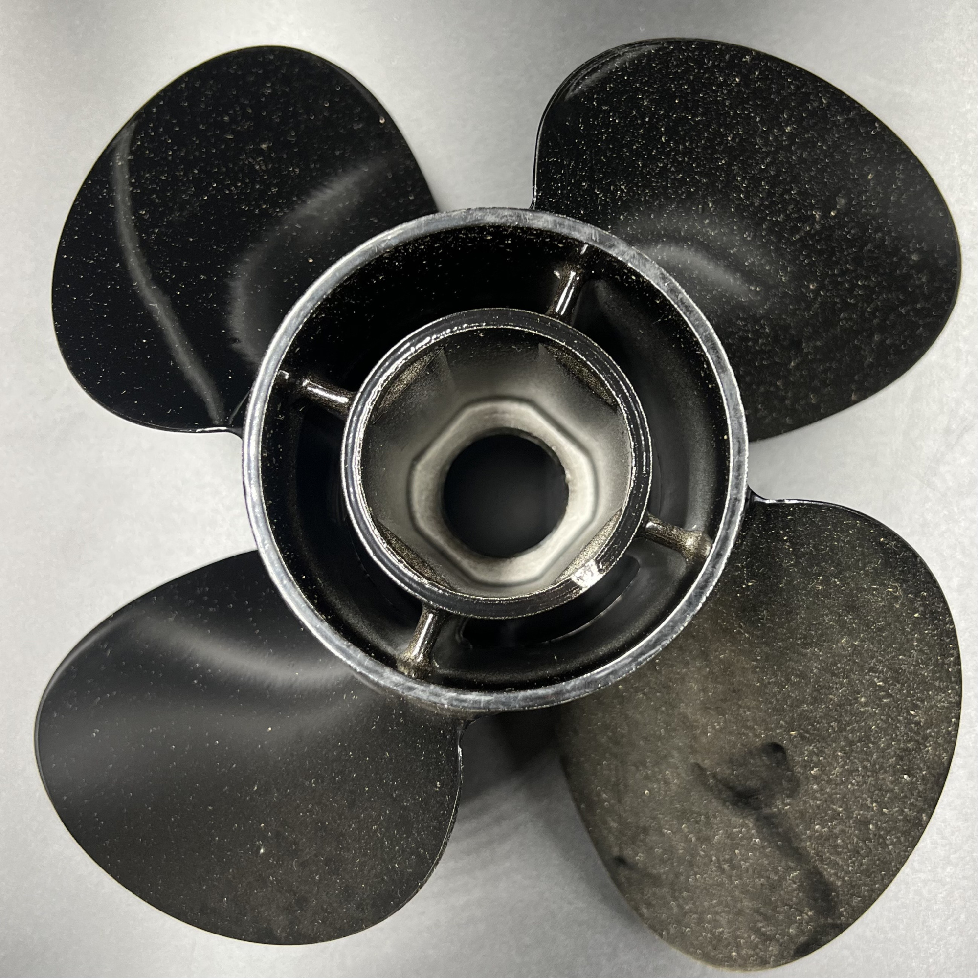 картинка Гребной винт Mercury 25-70 SpitFire (4x10.6х12R)