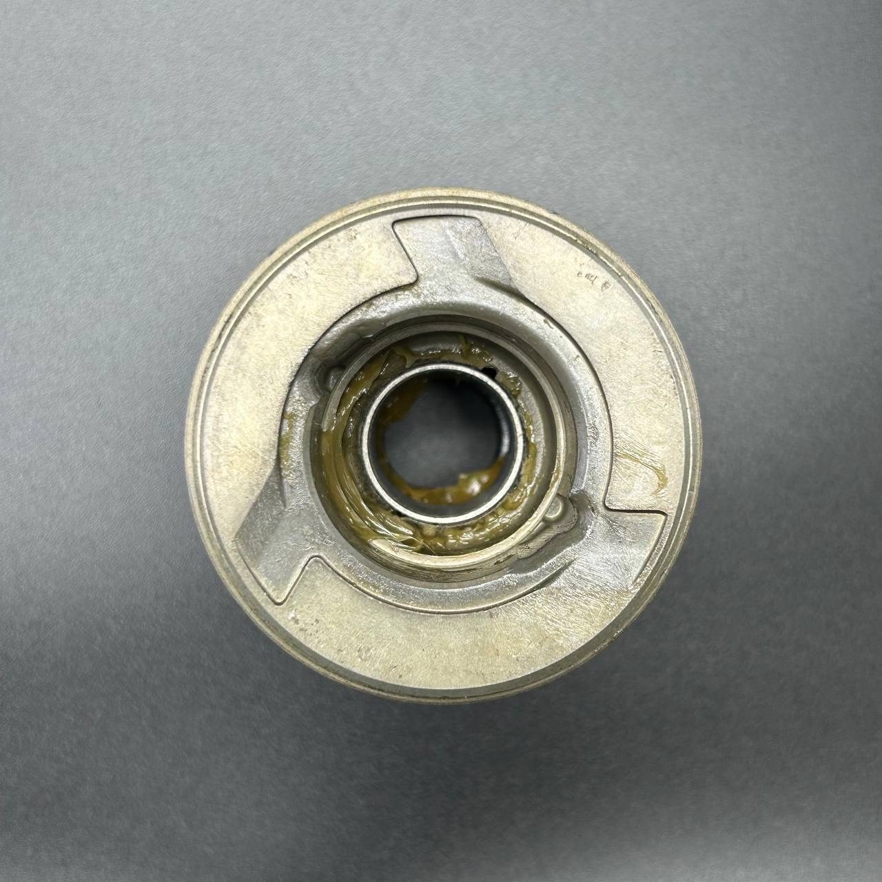 Ступица редуктора алюминиевая CARRIER ASSY-BRG (Quicksilver)