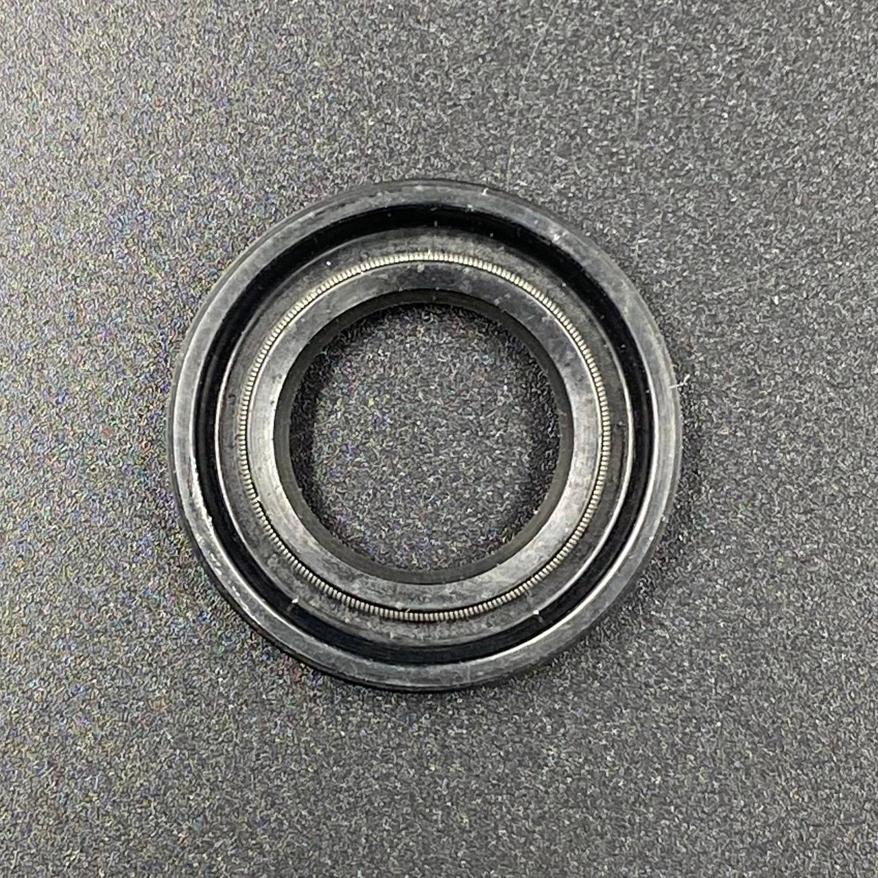 картинка Сальник Suzuki (09282-17006) (16x30x4.5) (Sinera)