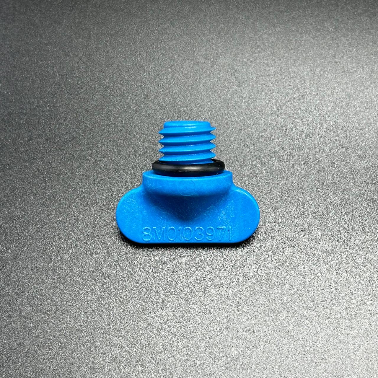 картинка Пробка сливная пластиковая Mercruiser (806608A02; 8M0119211) (Quicksilver)