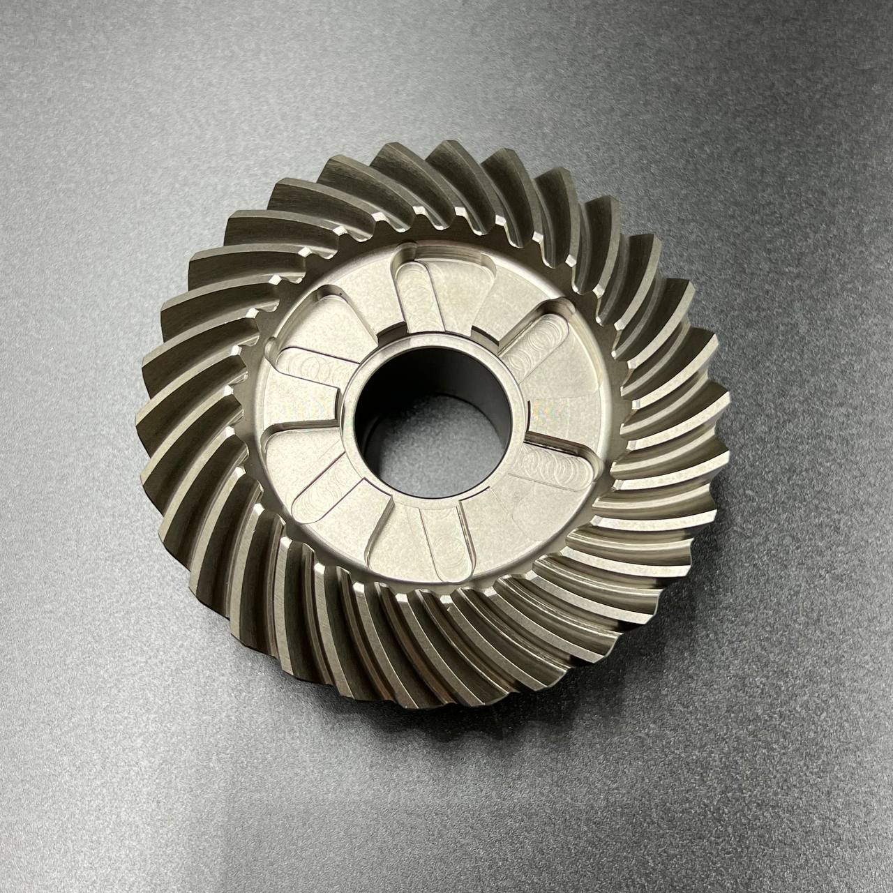 картинка Шестерня заднего хода Yamaha F75-100 (67F-45570-00) (Osaka)