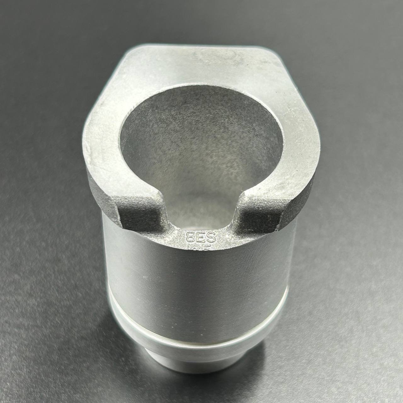 картинка Крепление ролика Yamaha 8ES-47419-10