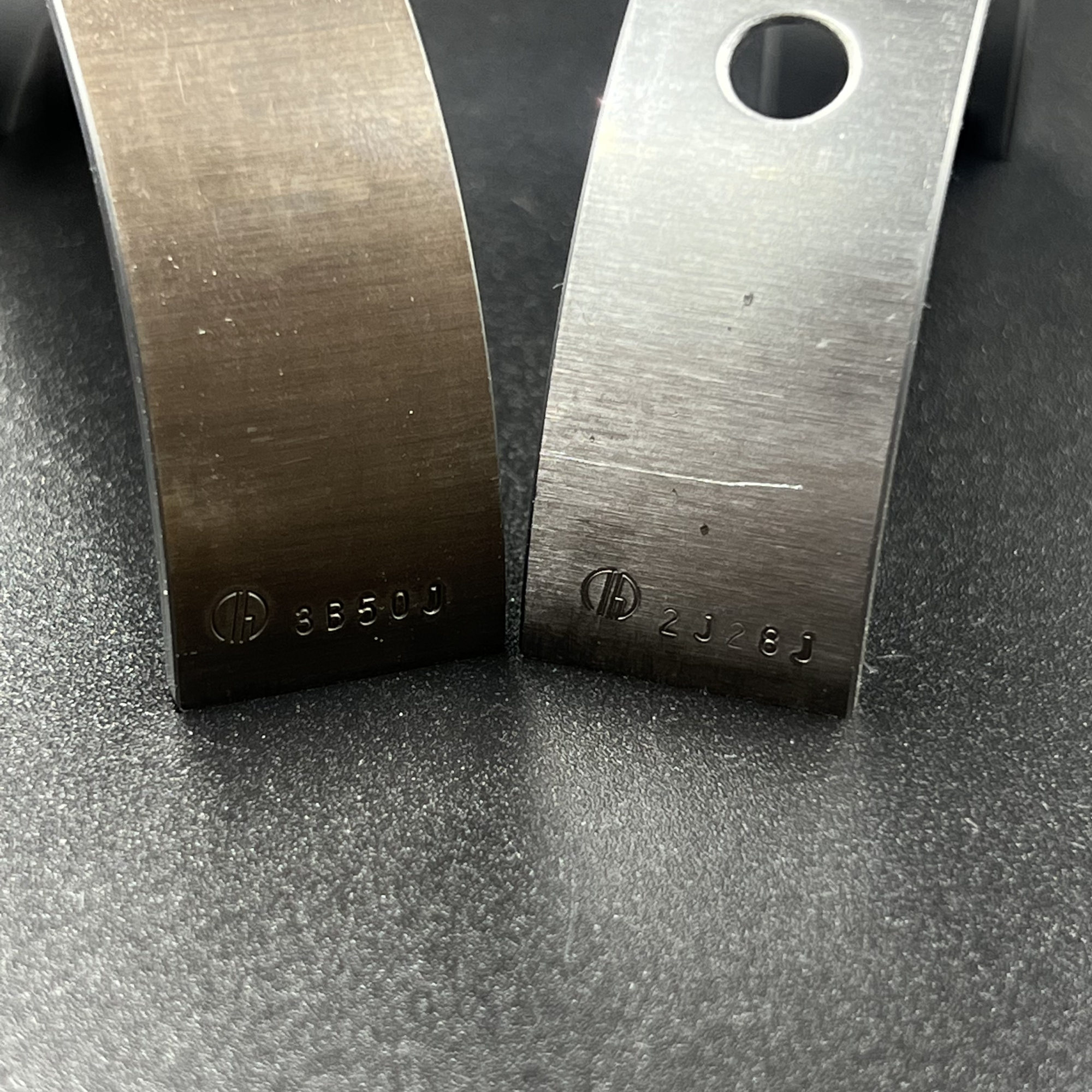 картинка Вкладыш коренной Suzuki DF200-250 (Пара) (12340-86FA2-0C0) (Suzuki)