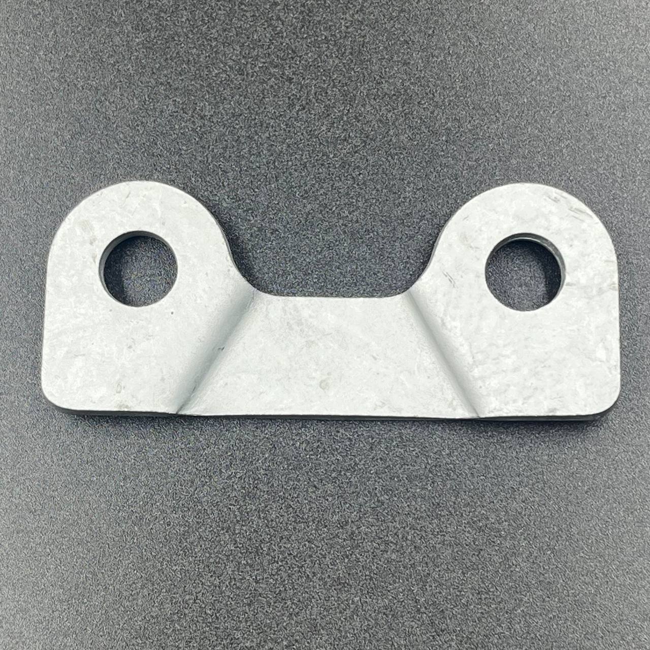 картинка Пластина крепления демпфера Yamaha 40, F20-50 (66T-44526-30) (Yamaha)