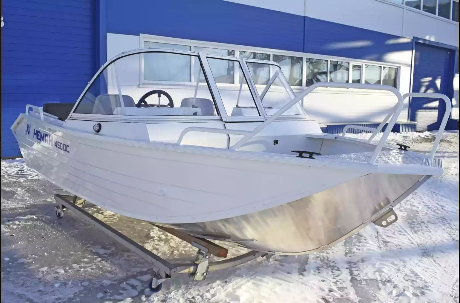 Моторная лодка, Neman 450 DC NEW, серый/св. сер