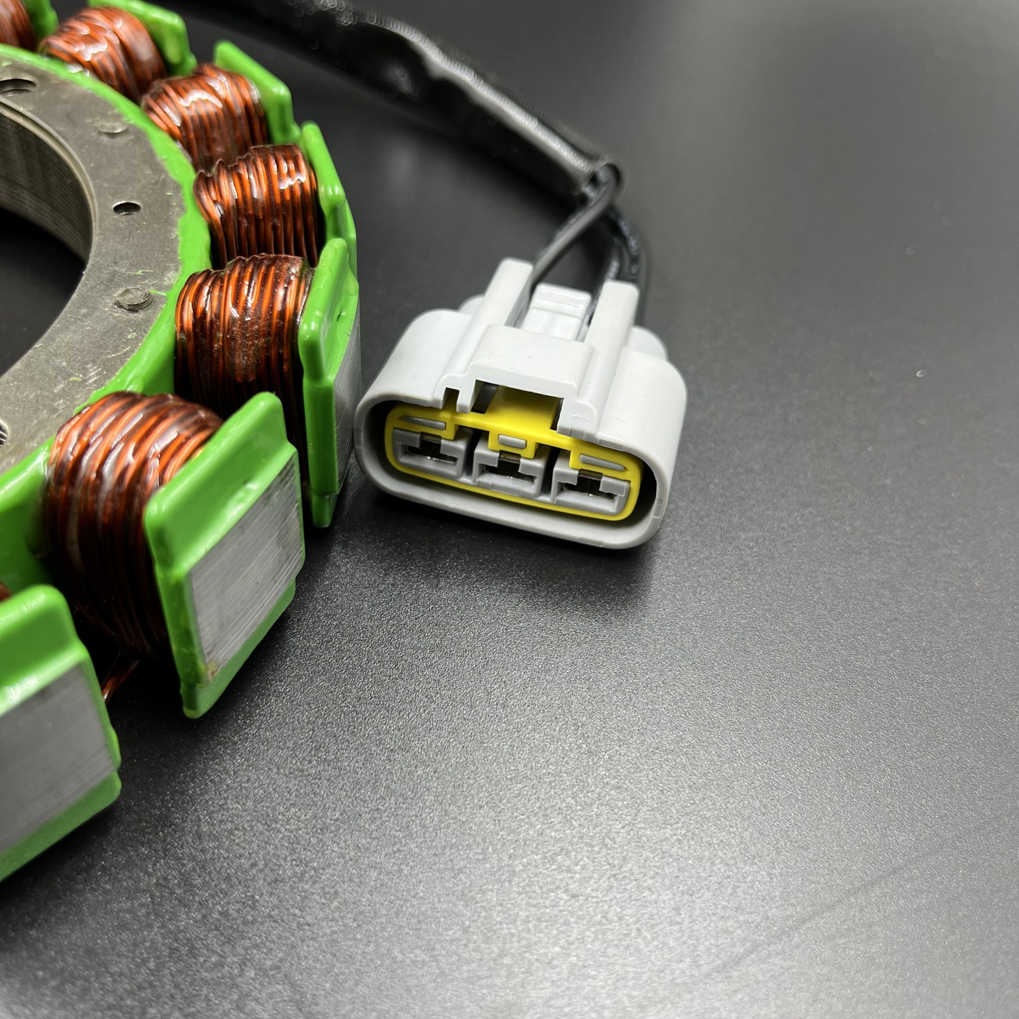 картинка Статор Yamaha F150, FL150 (PREMARINE)