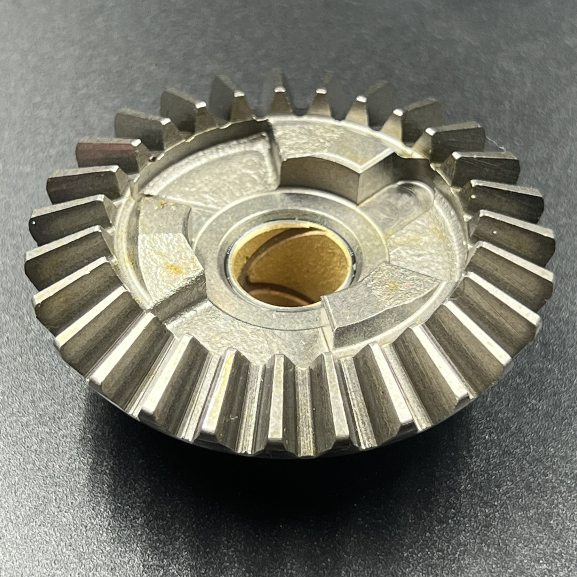 Шестерня переднего хода Yamaha E8D (647-45560-00) (Omax)