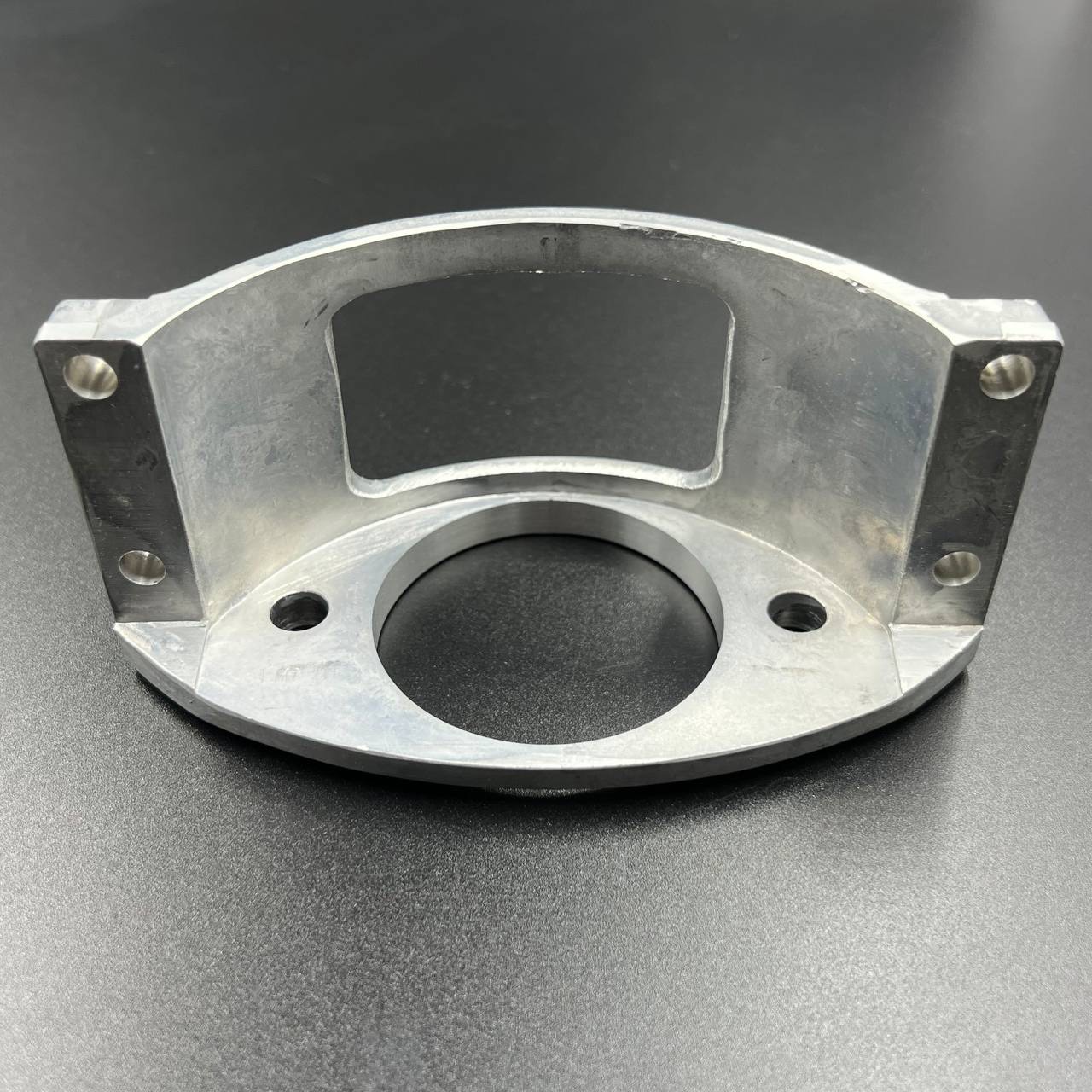 картинка Крепление электростартера Suzuki DT15 (Suzuki)