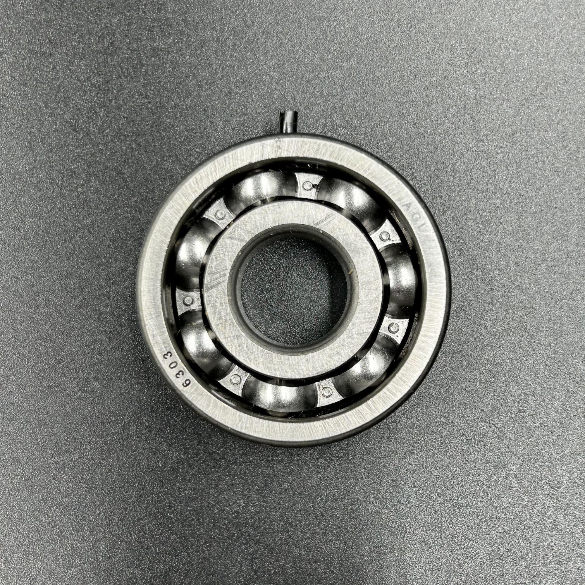 картинка Подшипник шариковый со стопором (17x47x14) (PREMARINE)