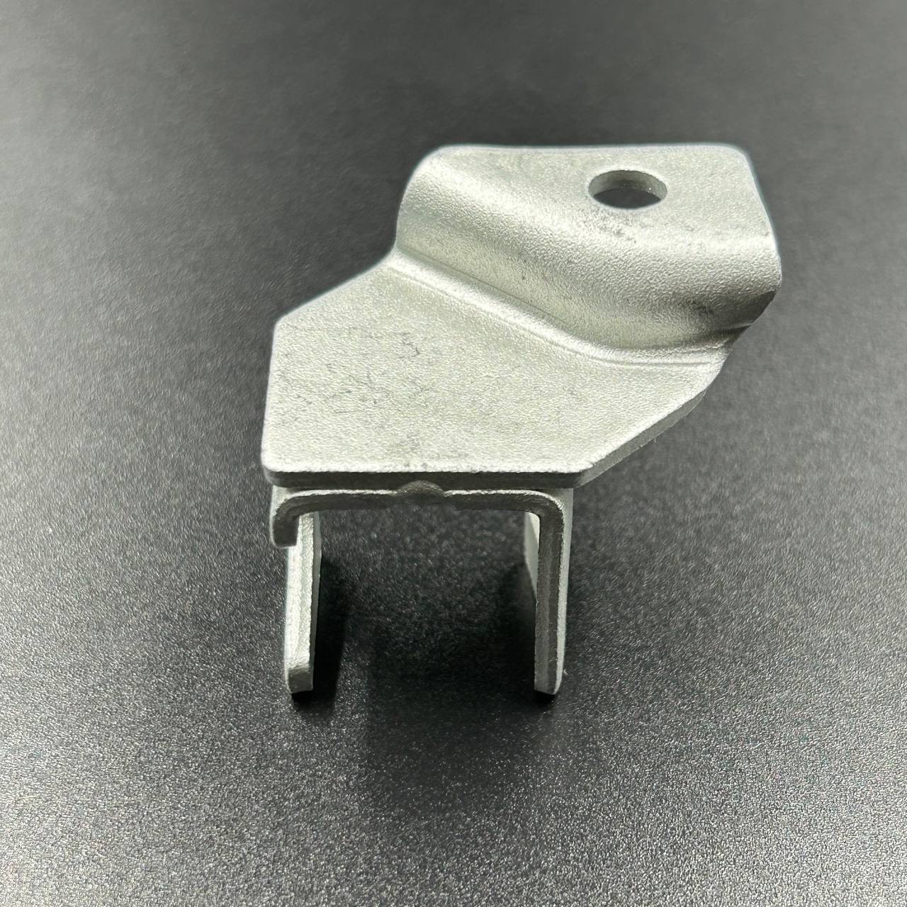 картинка Зажим троса газа д/у Yamaha 25-30 (PREMARINE)