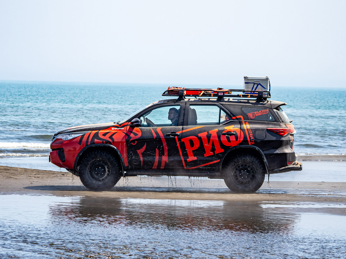 картинка Багажник (корзина) РИФ 1200х2100 мм для Toyota Fortuner 2015+