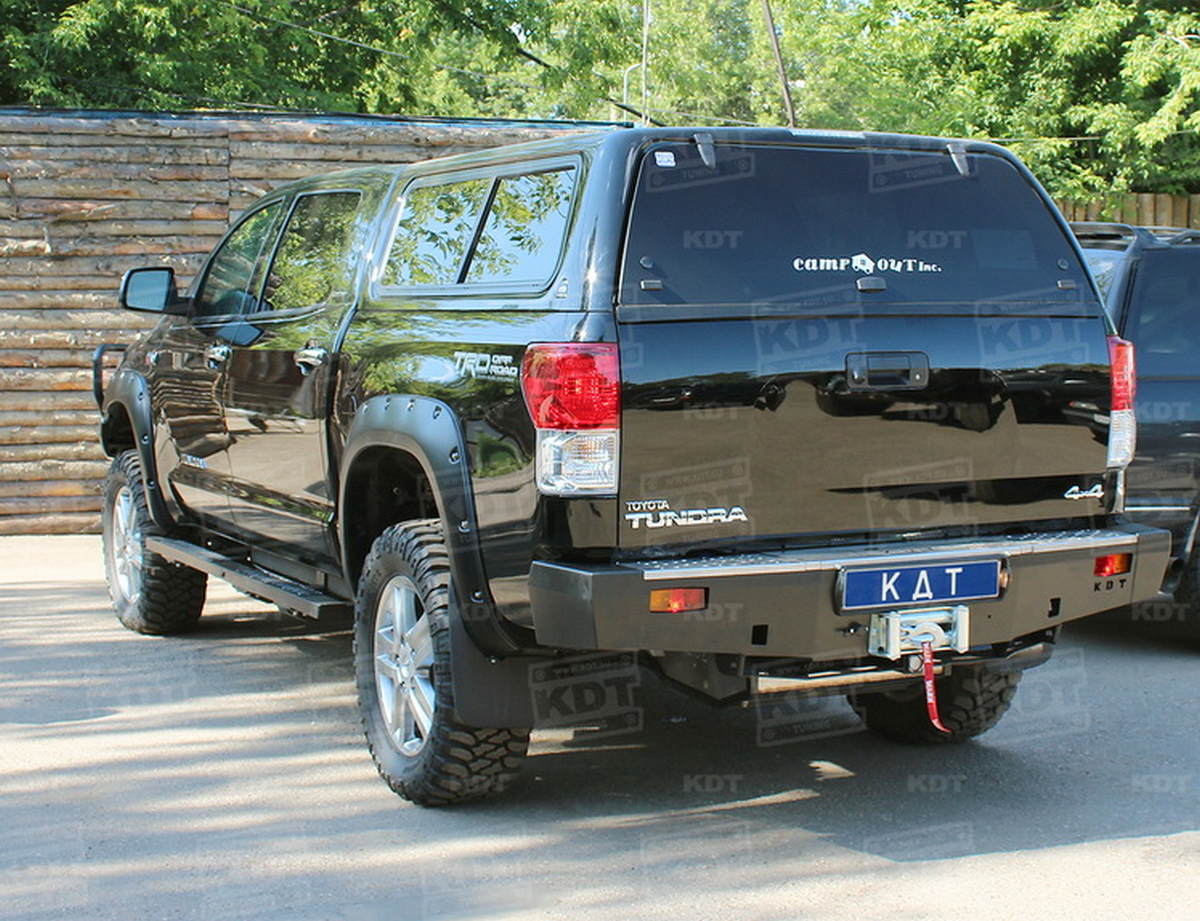 картинка Бампер задний KDT для Toyota Tundra под боди лифт