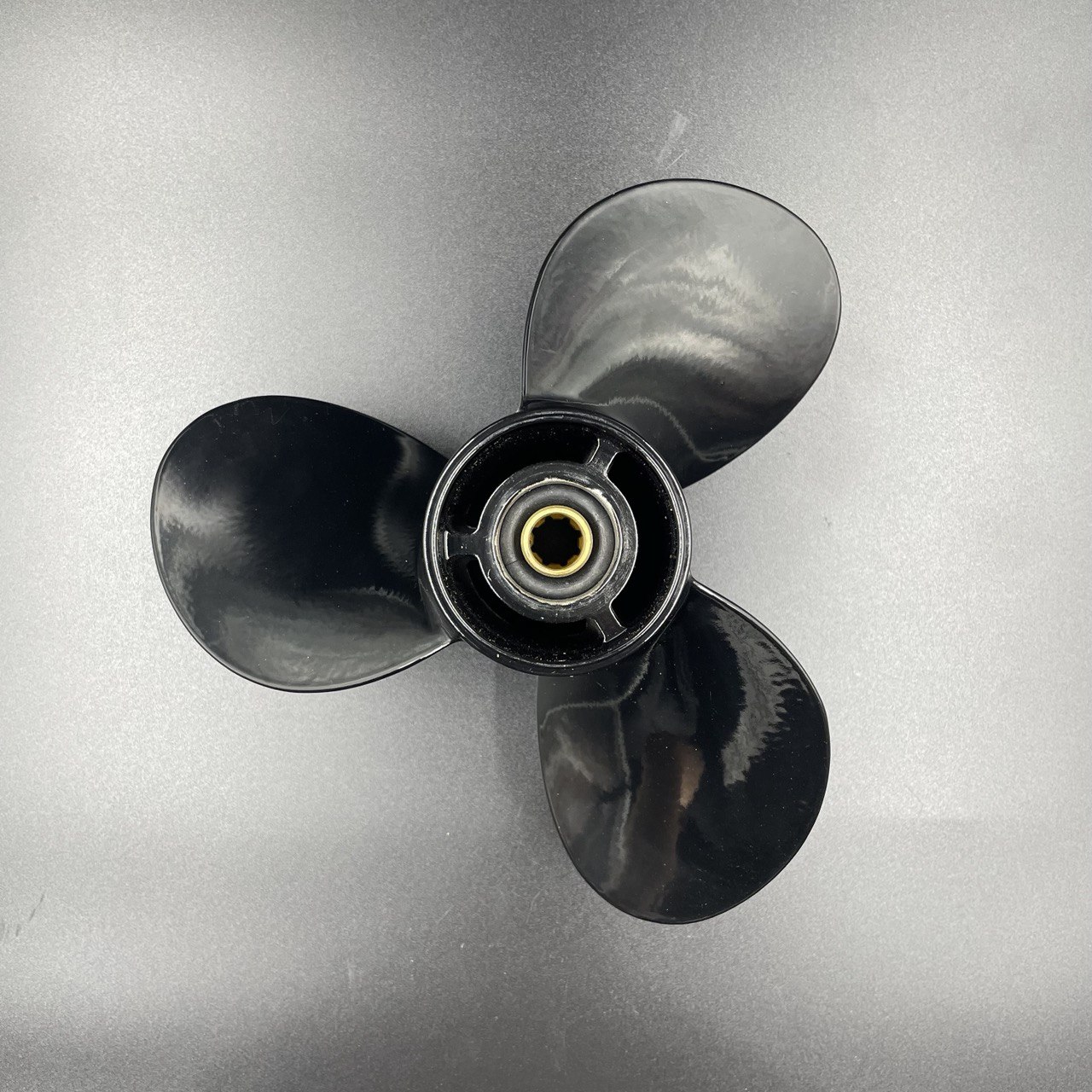 картинка Гребной винт Mercury 6-15 Sema (3х9-1/4х11) (Polastorm)