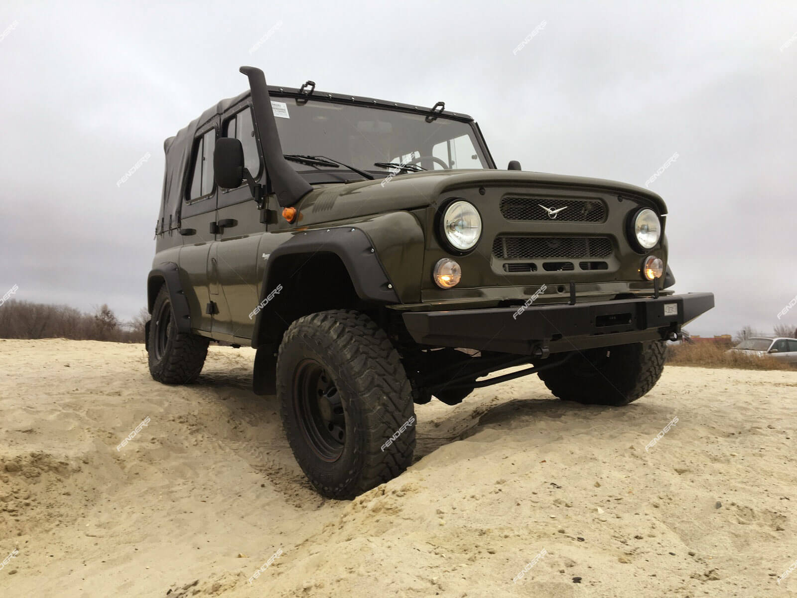 картинка Расширители колёсных арок FENDERS для УАЗ Хантер под нерезанные арки колёс