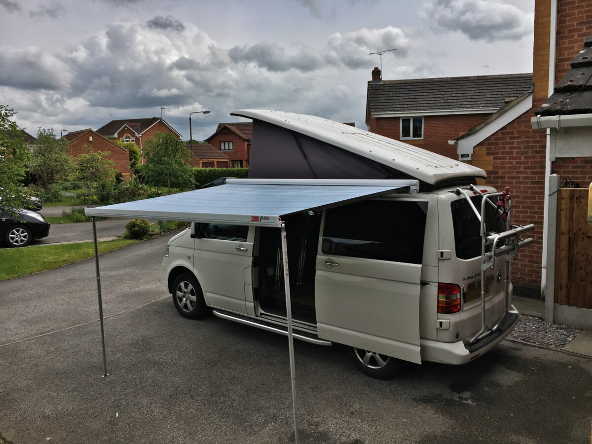 картинка Маркиза Fiamma F45s 3.75м, настенная, корпус белый, полотно серое