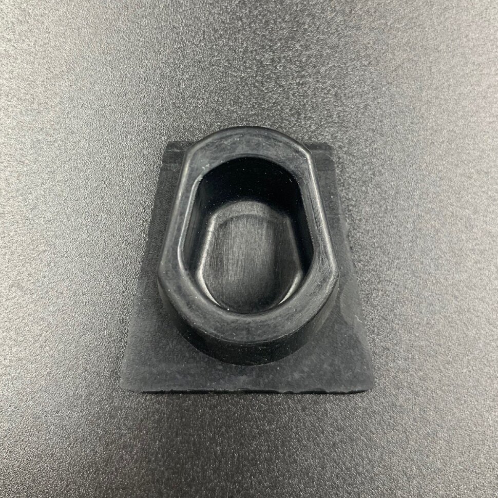 Заглушка доступа к болту анода Yamaha 60-70, F25-200 (RT)