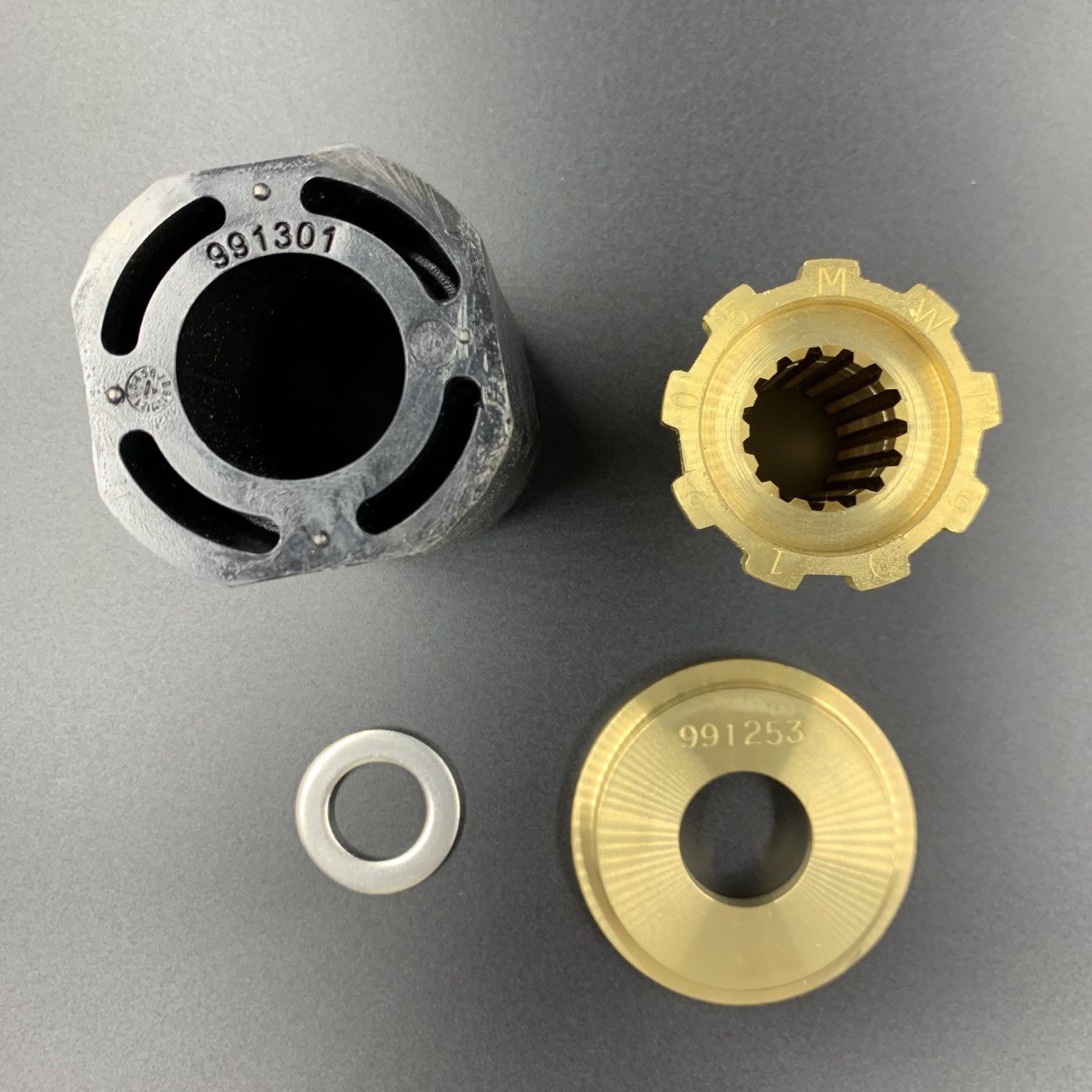 картинка Втулка гребного винта Suzuki DF90-115 (Michigan)