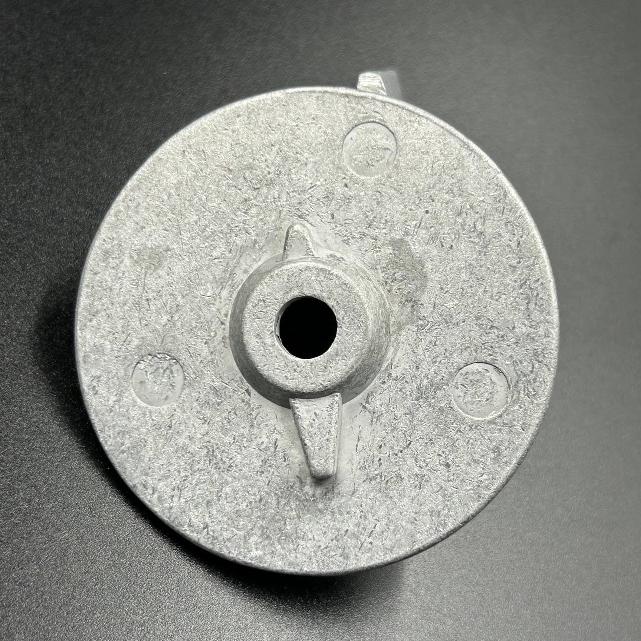 картинка Анод редуктора Suzuki DF20-30; DT20-30 (Алюминиевый) (PWB)