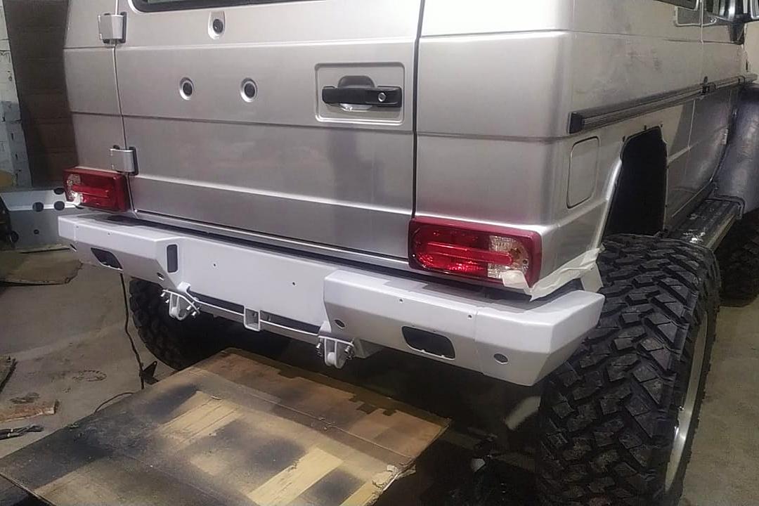 картинка Бампер задний KDT без места под лебедку для Mercedes-Benz G-класс