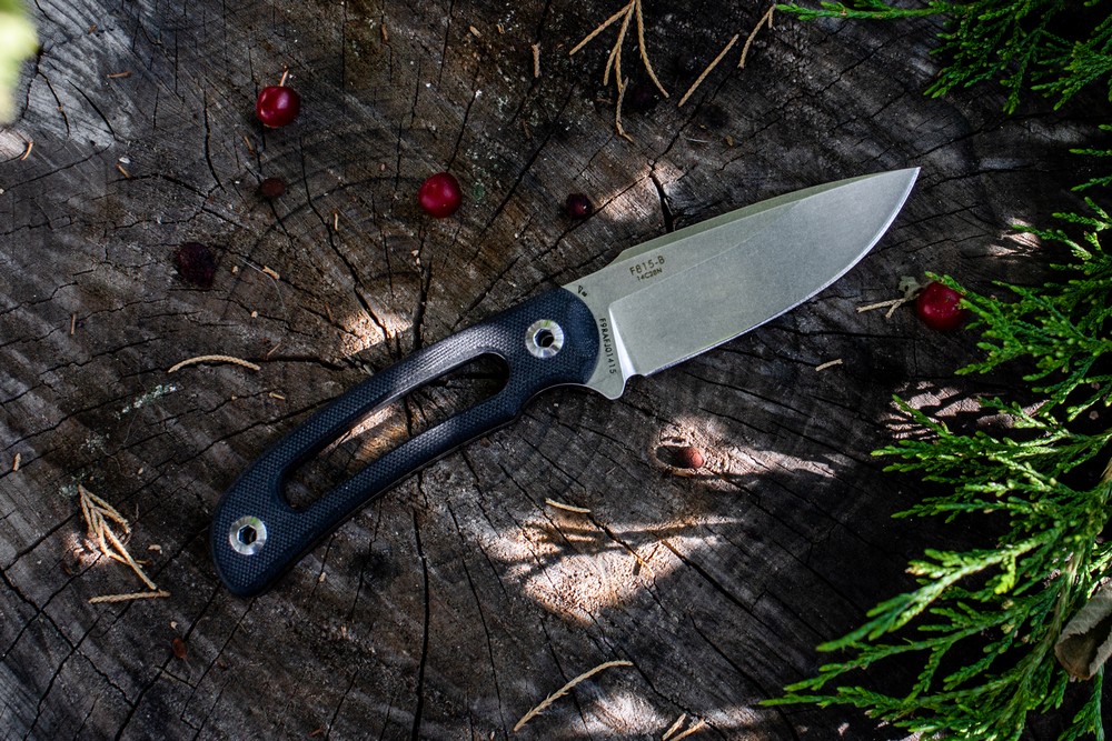 картинка Нож Ruike Hornet F815 черный