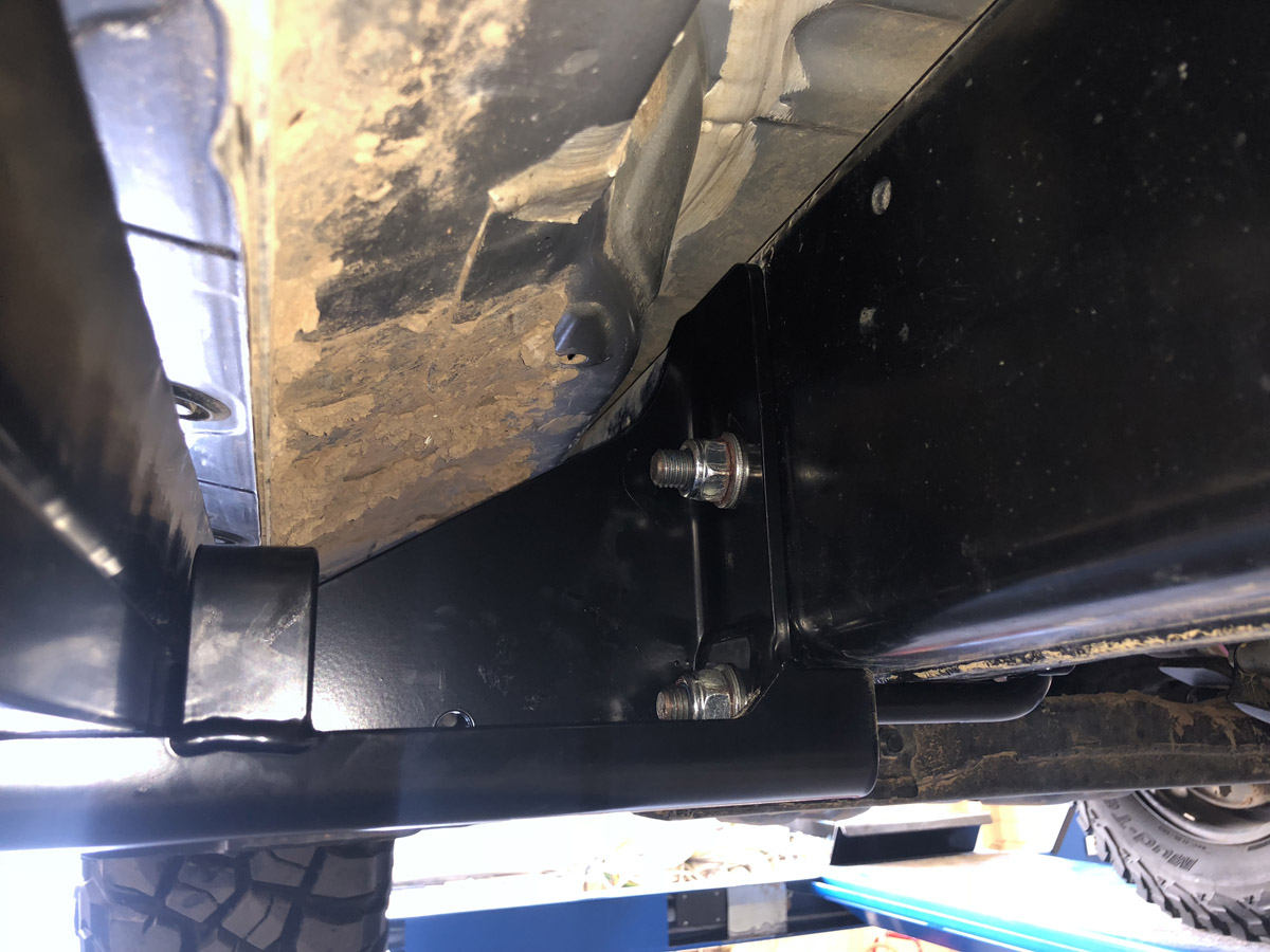 картинка Пороги силовые РИФ Toyota Fortuner 2015+