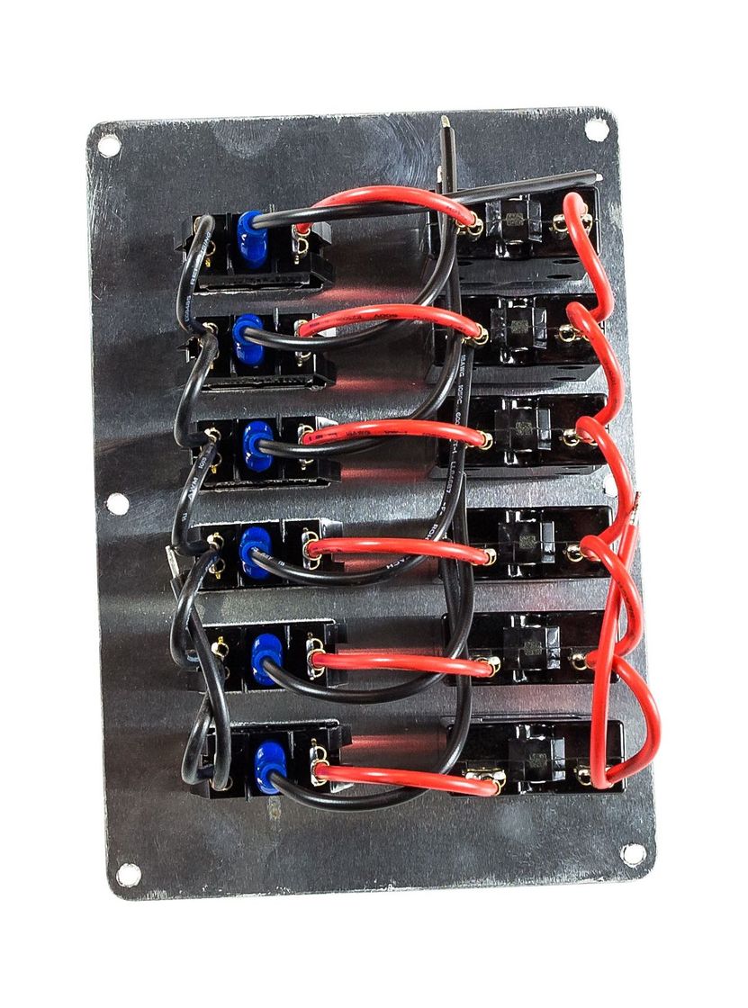 картинка Панель бортового питания 6 переключателей, автоматы