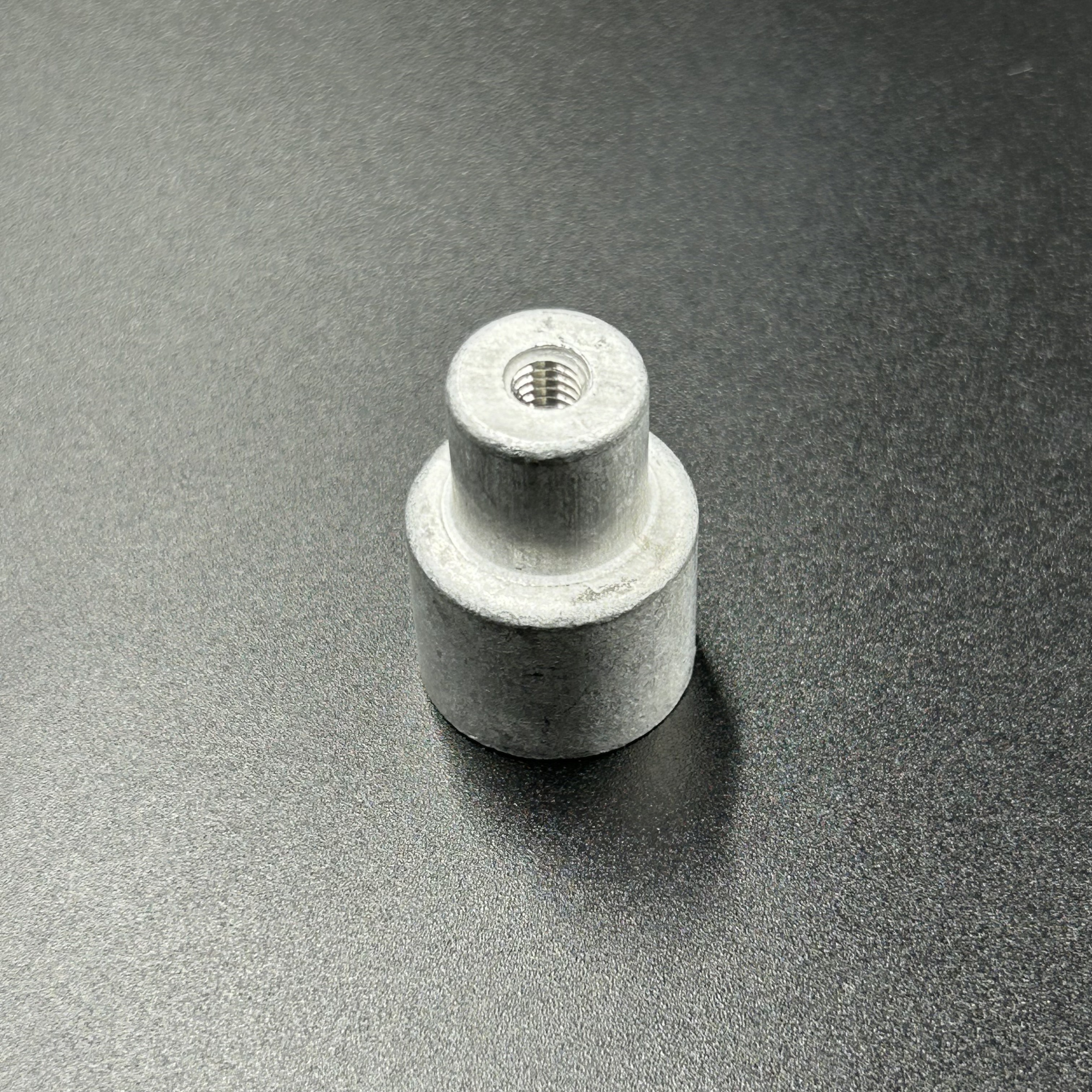 картинка Анод блока Yamaha F80-250 () (68V-11325-02) (Yamaha)