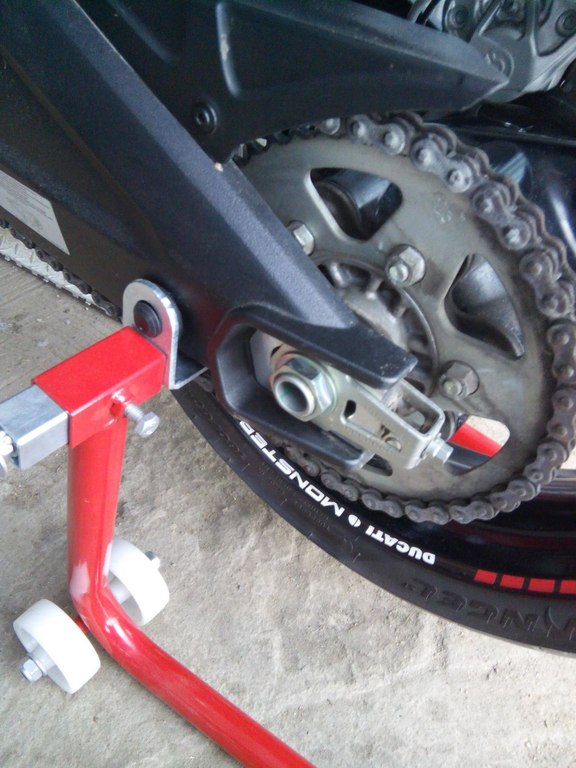 картинка Задний подкат для Мотоциклов STORM