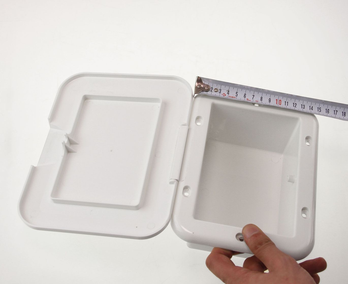 картинка Ящик для хранения мелочей с крышкой, 150х110х80 мм