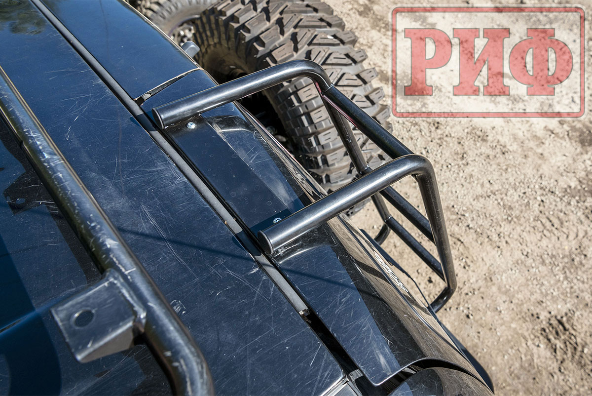 картинка Лестница РИФ Toyota Land Cruiser 105