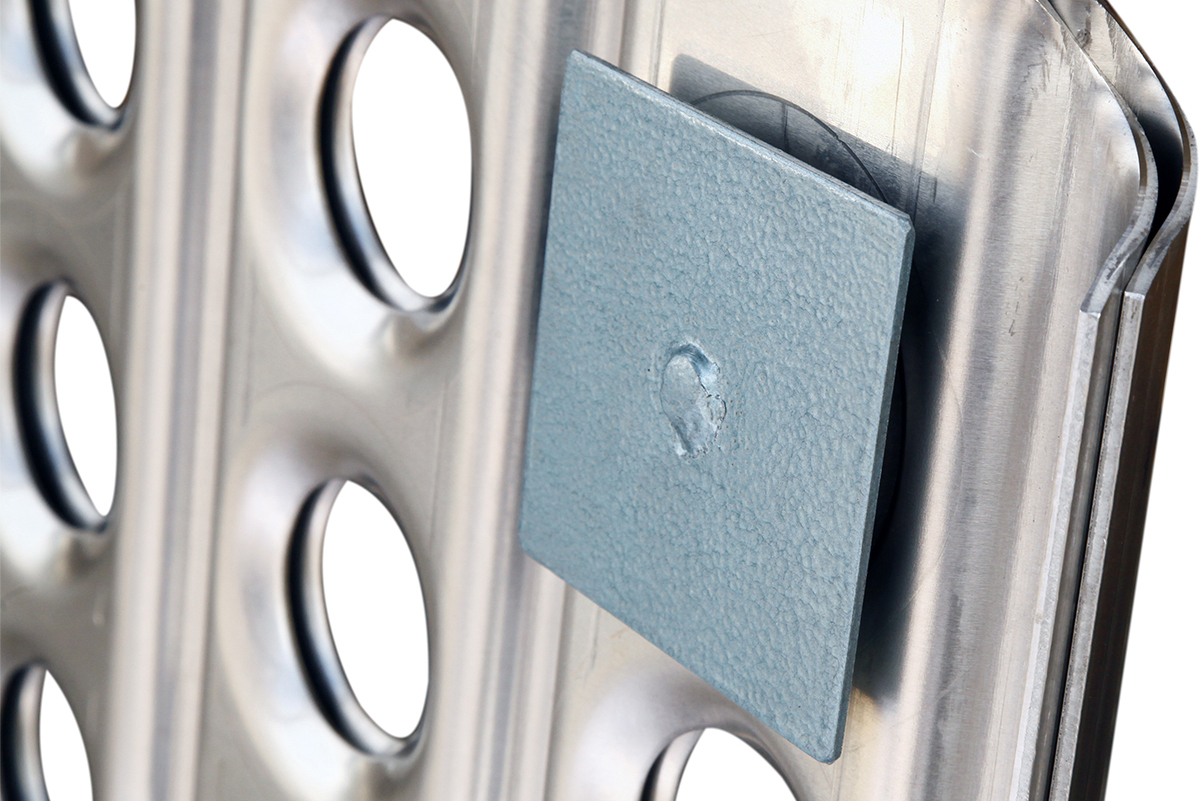 картинка Кронштейн РИФ для крепления сенд-траков с ключом, 2шт