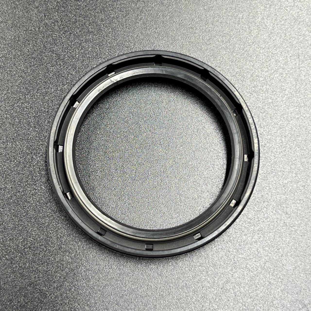 картинка Сальник гребного вала Volvo Penta (Kacawa)