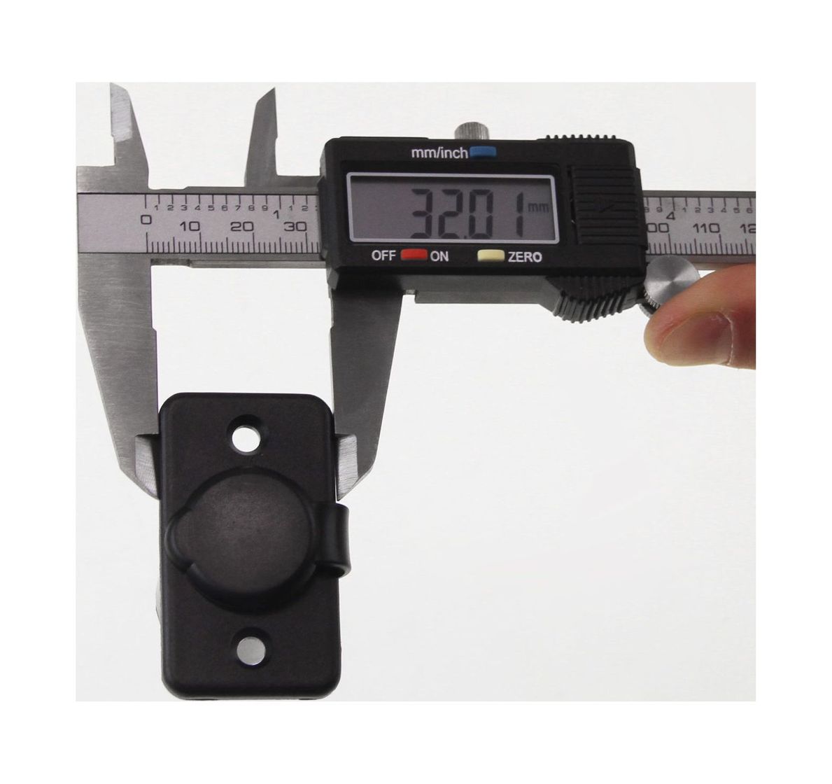 картинка Разъем прикуривателя со штекером 12 В