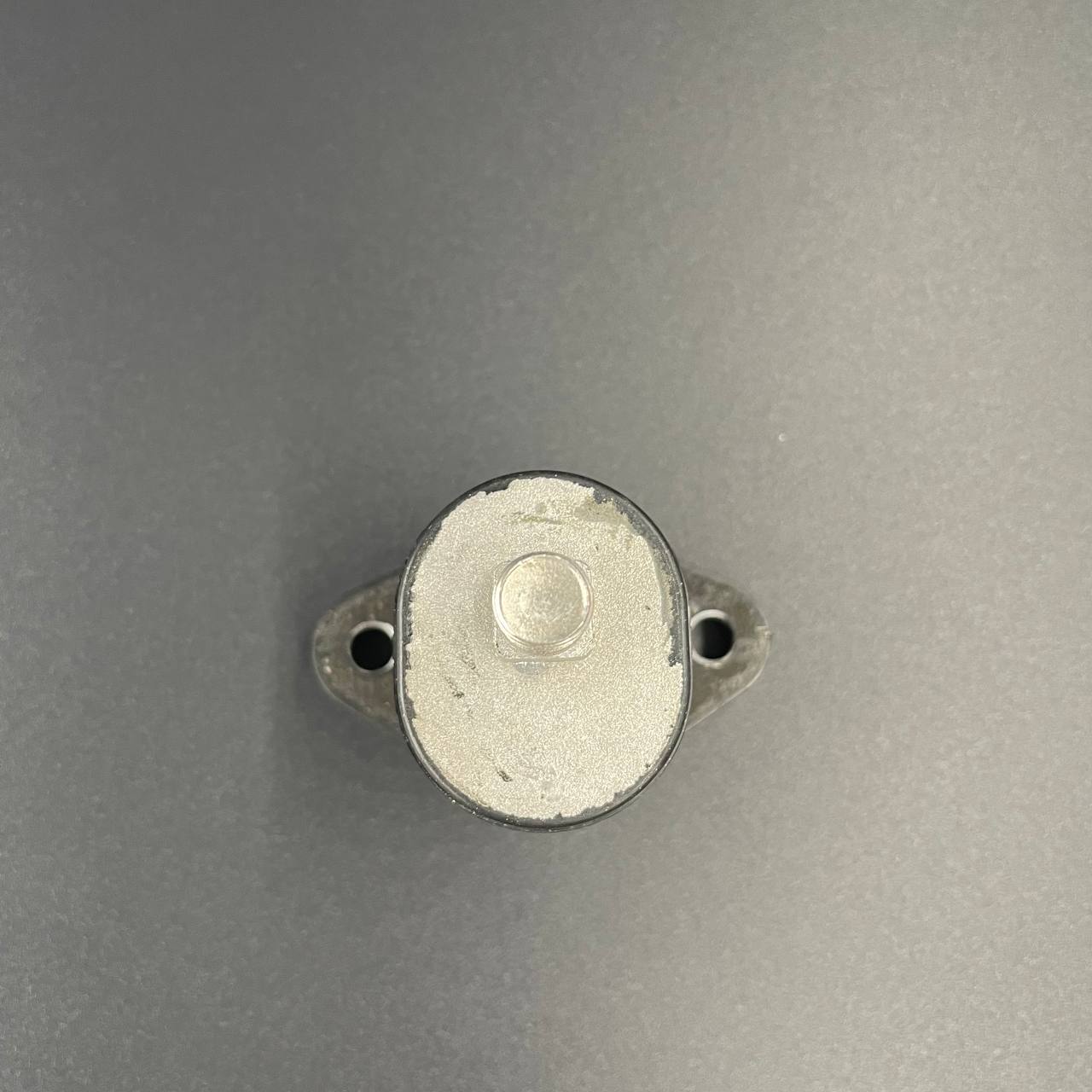 картинка Демпфер опорный резиновый Yamaha 20-30 (Верхний) (PREMARINE)