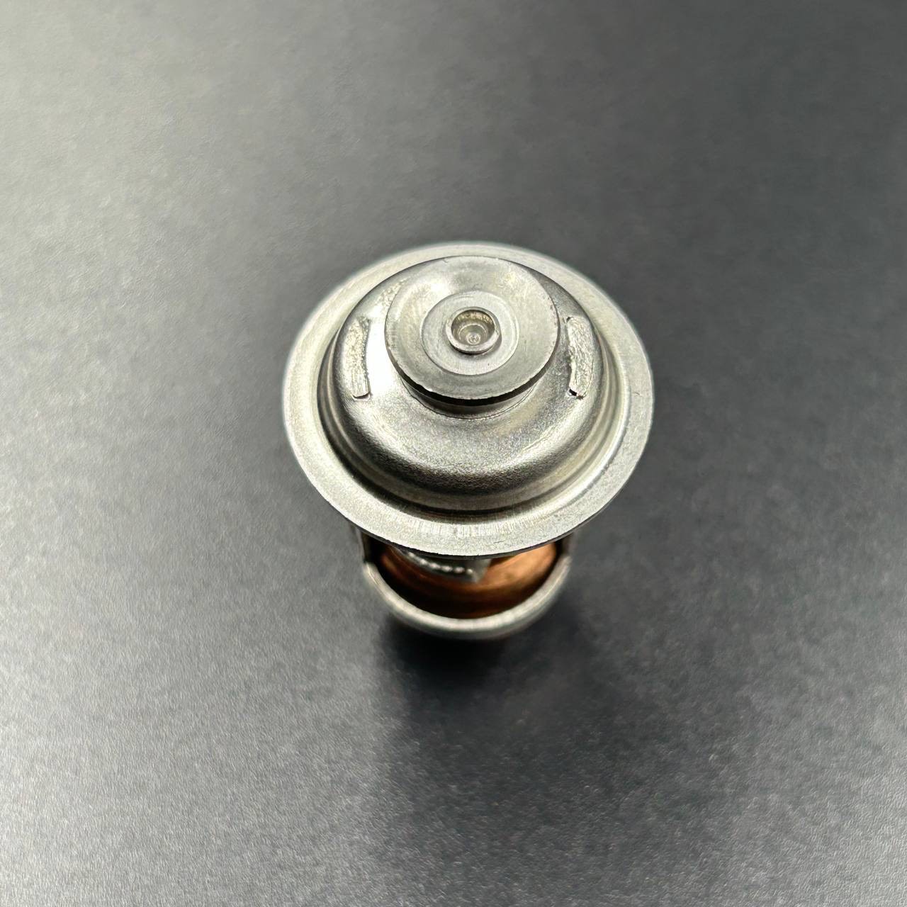 картинка Термостат (62°C) MERCURY 5-300 V6 2.5L (Kacawa)