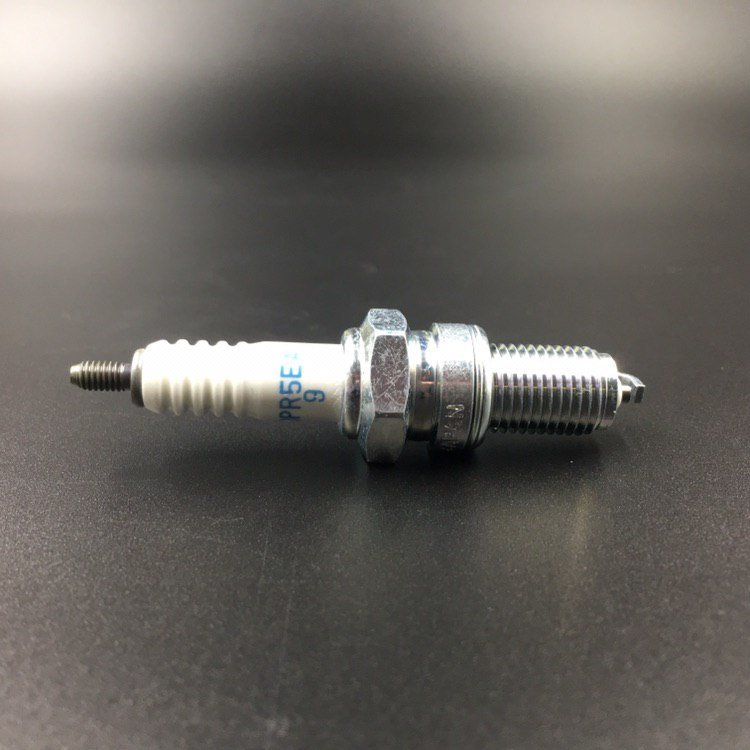 картинка Свеча зажигания 2887 DPR5EA-9 (NGK)
