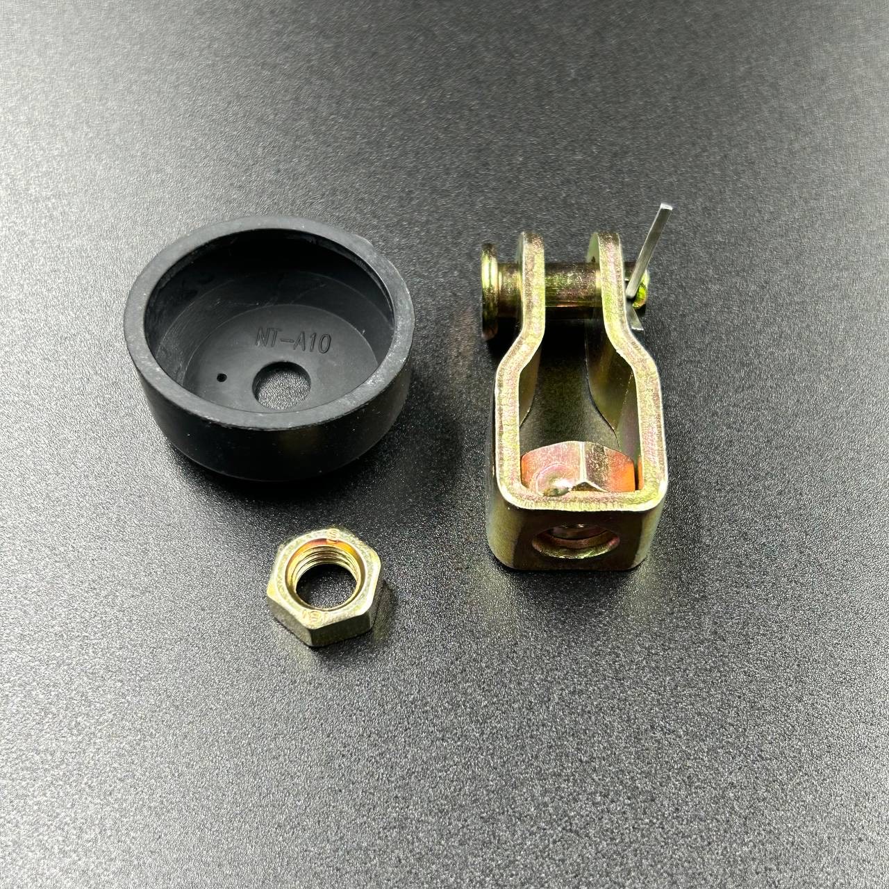 картинка Главный (задний) тормозной цилиндр CFM X8 (7020-080110) (ZIBO)