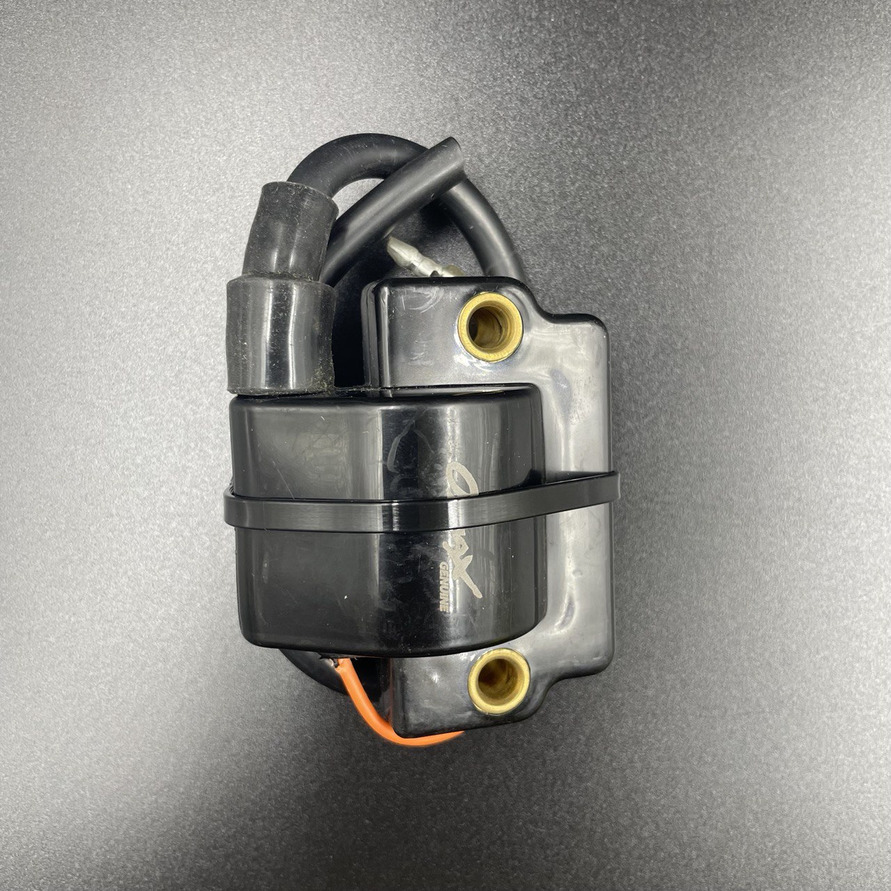 картинка Катушка зажигания высоковольтная Yamaha E5D-E8D (Omax)