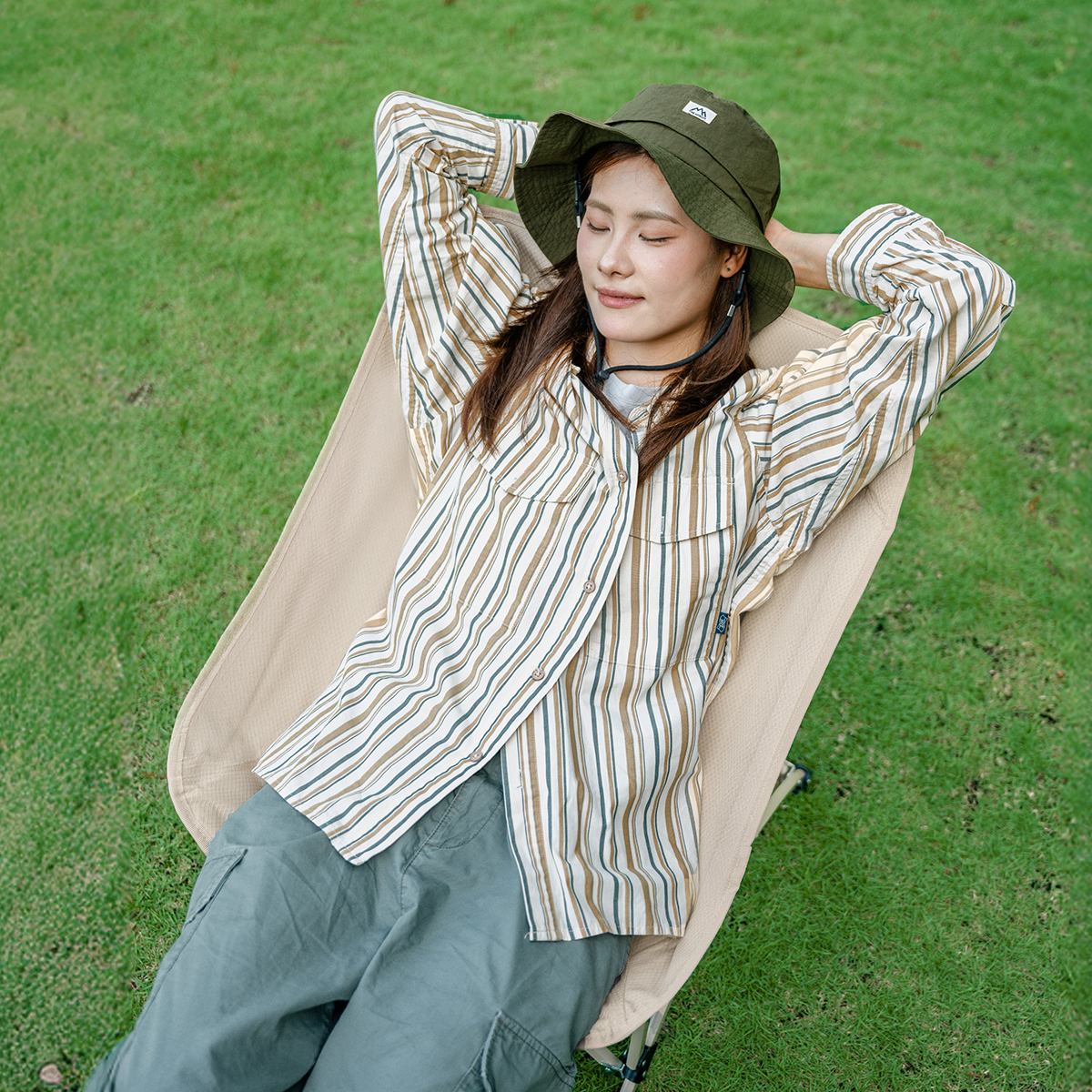 картинка Кресло туристическое Naturehike MW01, складное, КМФ, до 120 кг.