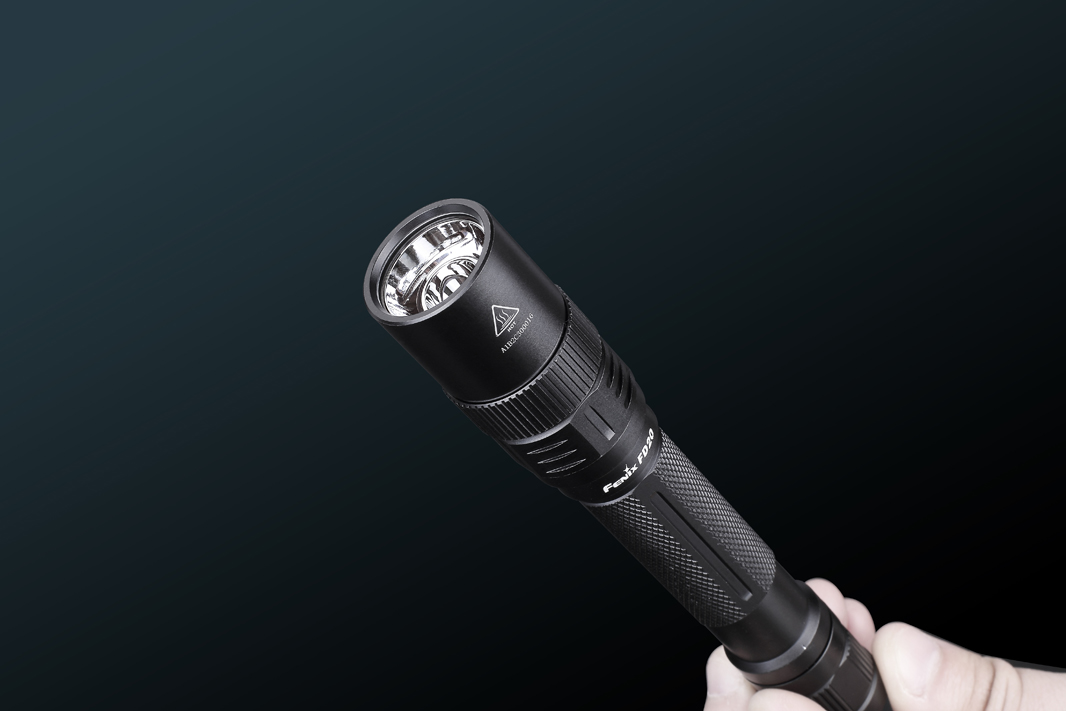 Фонарь Fenix FD20
