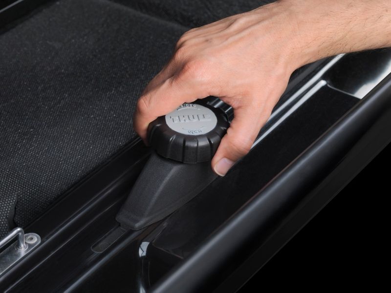 картинка Бокс Thule Motion XL (800), 205х84х45 см, черный глянцевый, 460 л