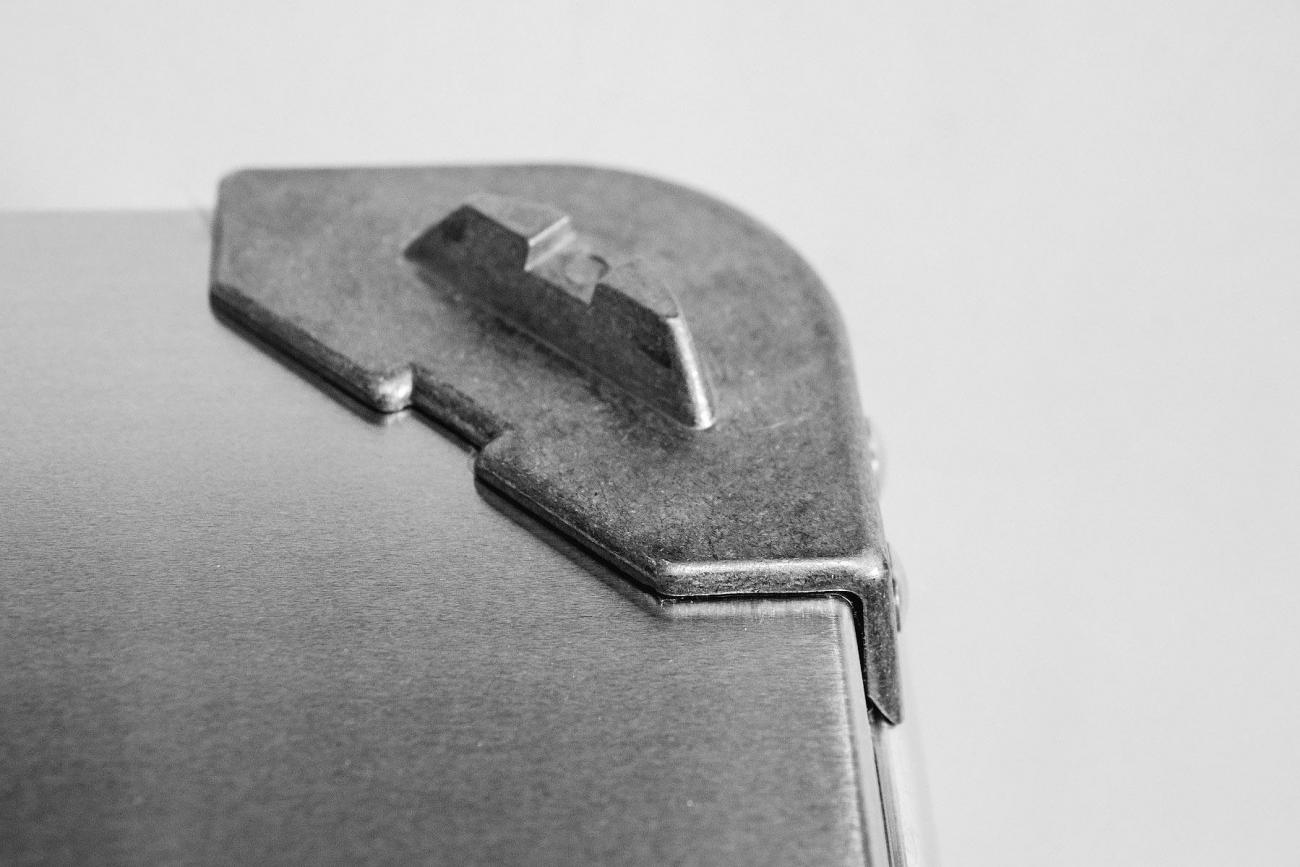 картинка Ящик алюминиевый РИФ усиленный с замком 1176х790х517