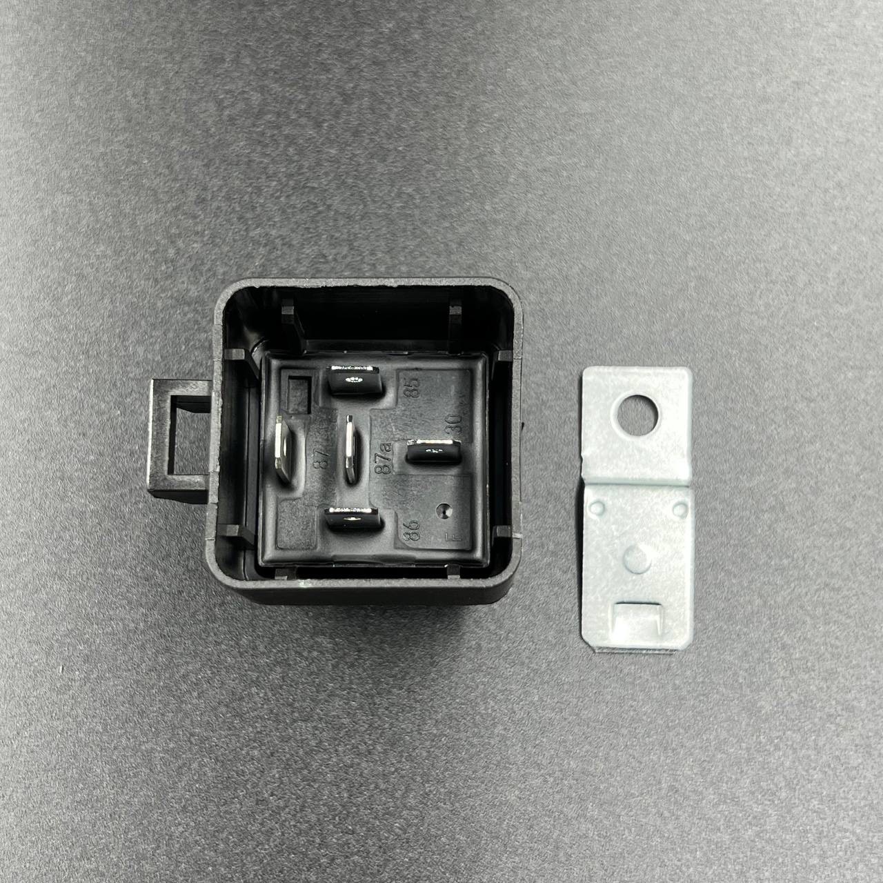 картинка Реле гидроподъемника для MERCURY 30-250/MERCRUISER 8.2L (JSP)