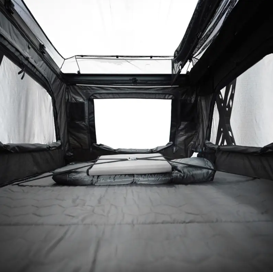 картинка Палатка на крышу автомобиля Wild Land Sky Rover 2.0