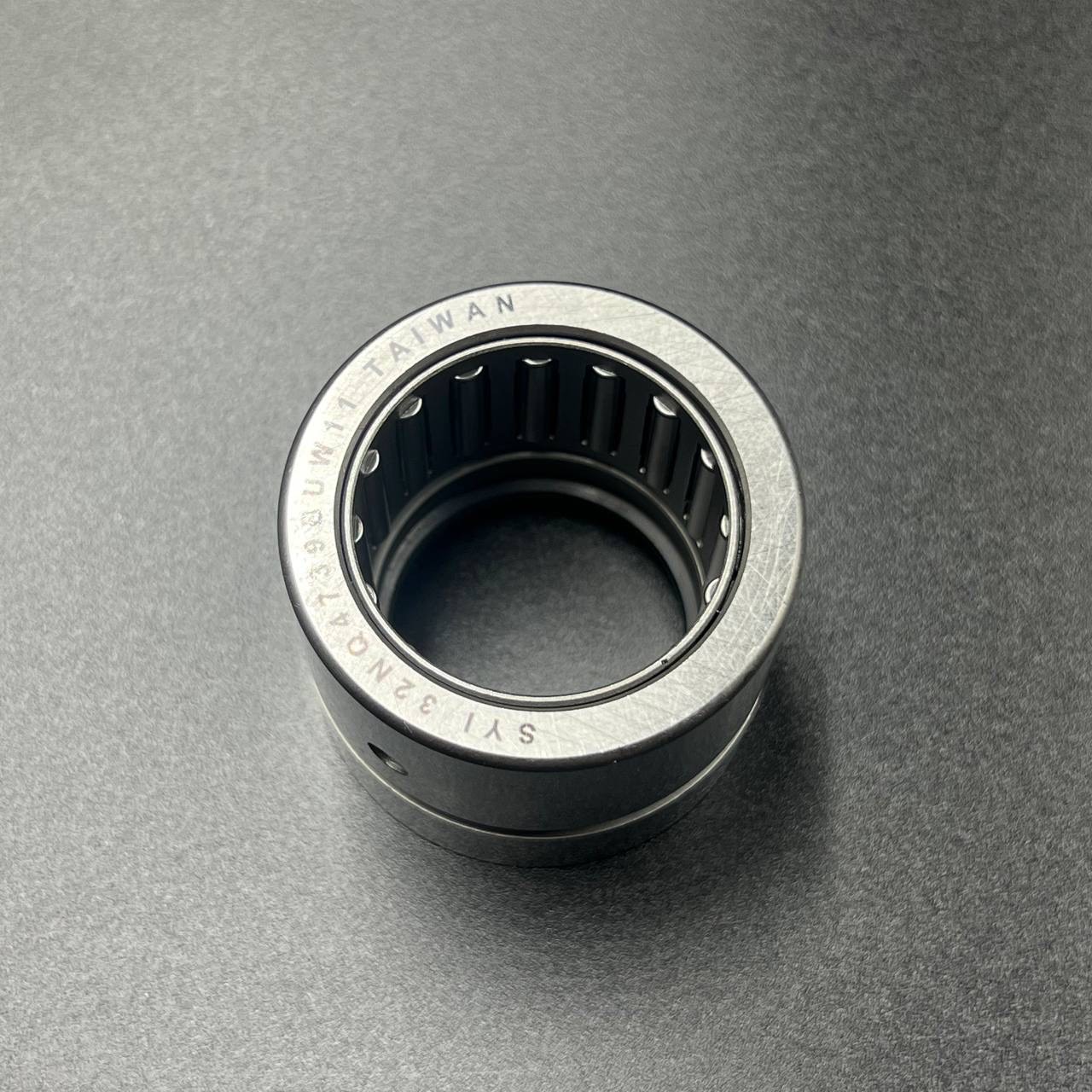 картинка Подшипник роликовый Tohatsu 40-50 (32x47x38.4) (93311-632U1) (Kacawa)