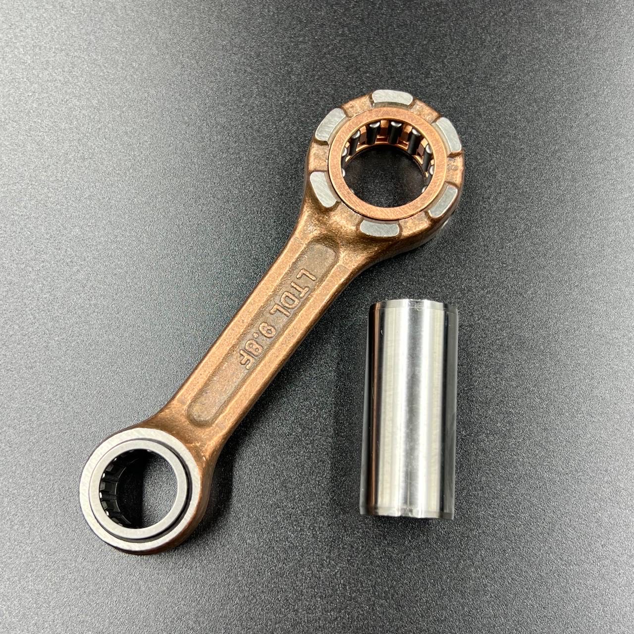 картинка Шатунный комплект Tohatsu 6-9.8 (YUELANG)