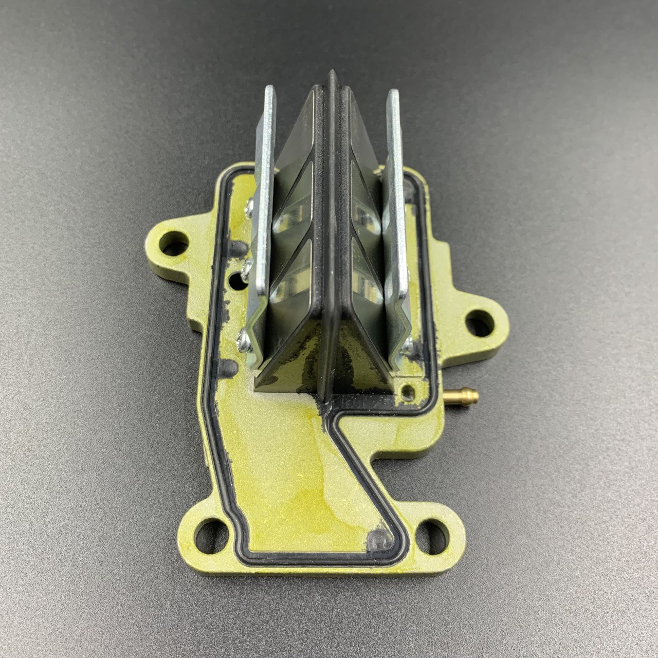 картинка Лепестковые клапана Yamaha 9.9-15 (В сборе) (PREMARINE)