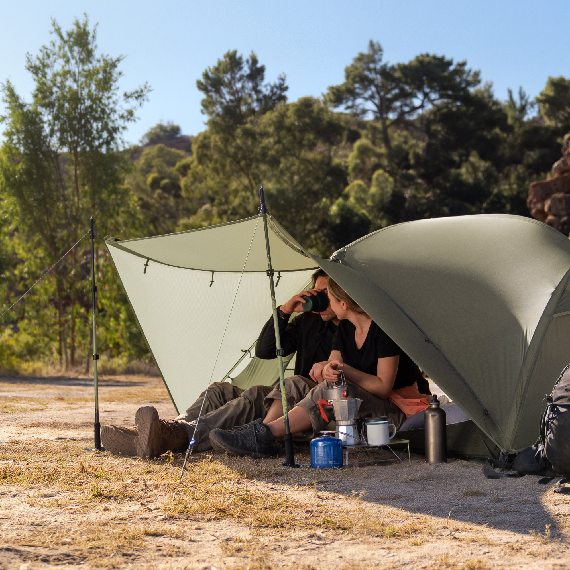 Палатка Naturehike Mongar PRO 2-местная, алюминиевый каркас, коричневая